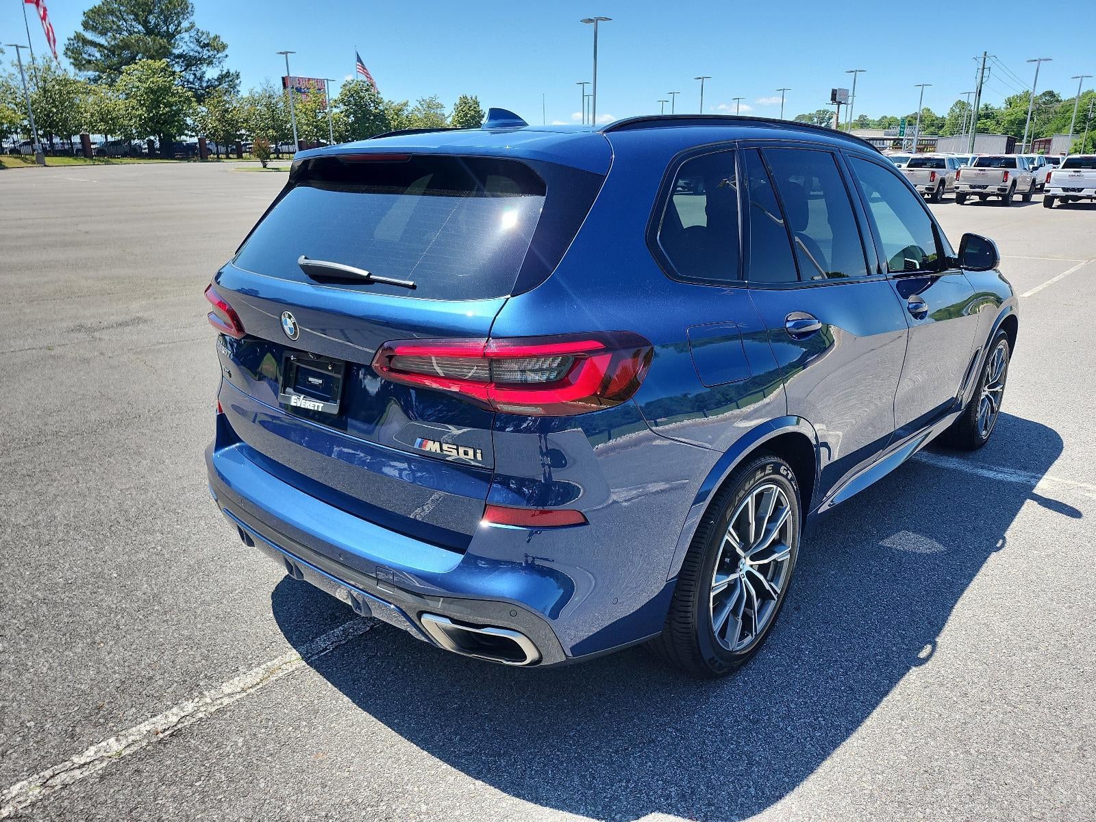 2023 BMW X5 M50i