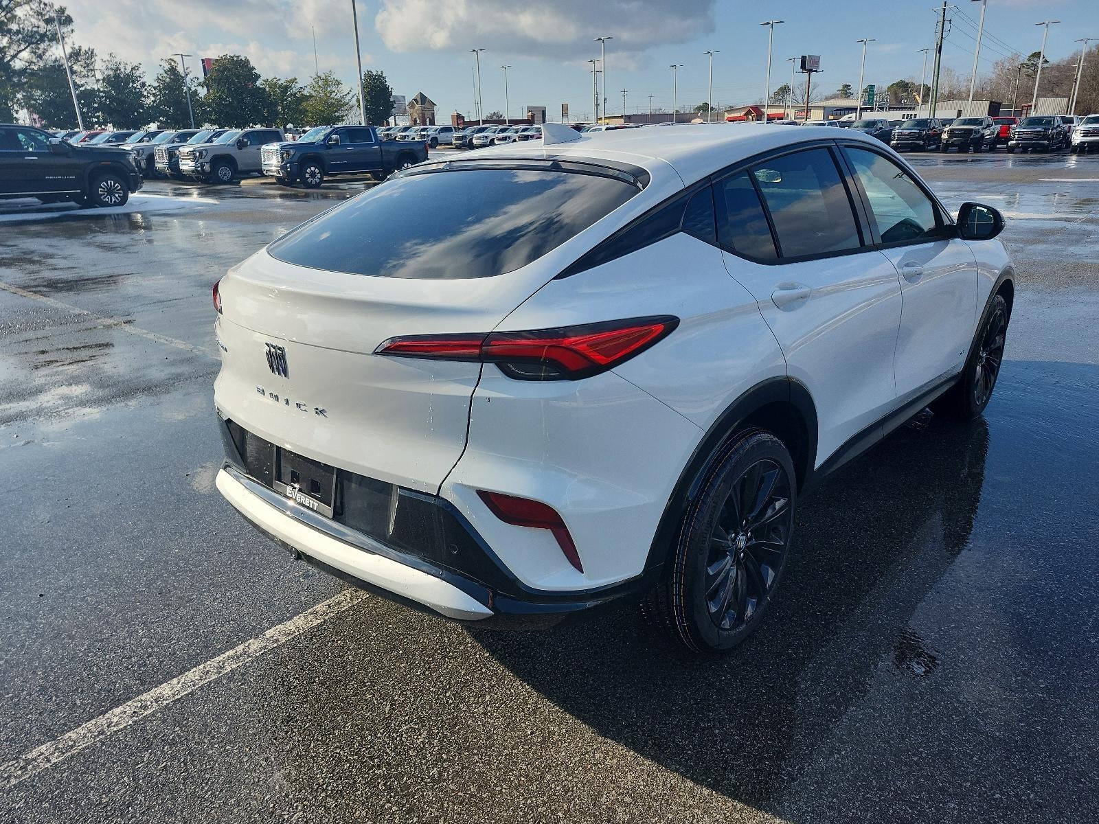 2026 Buick Envista FWD 4dr Sport Touring