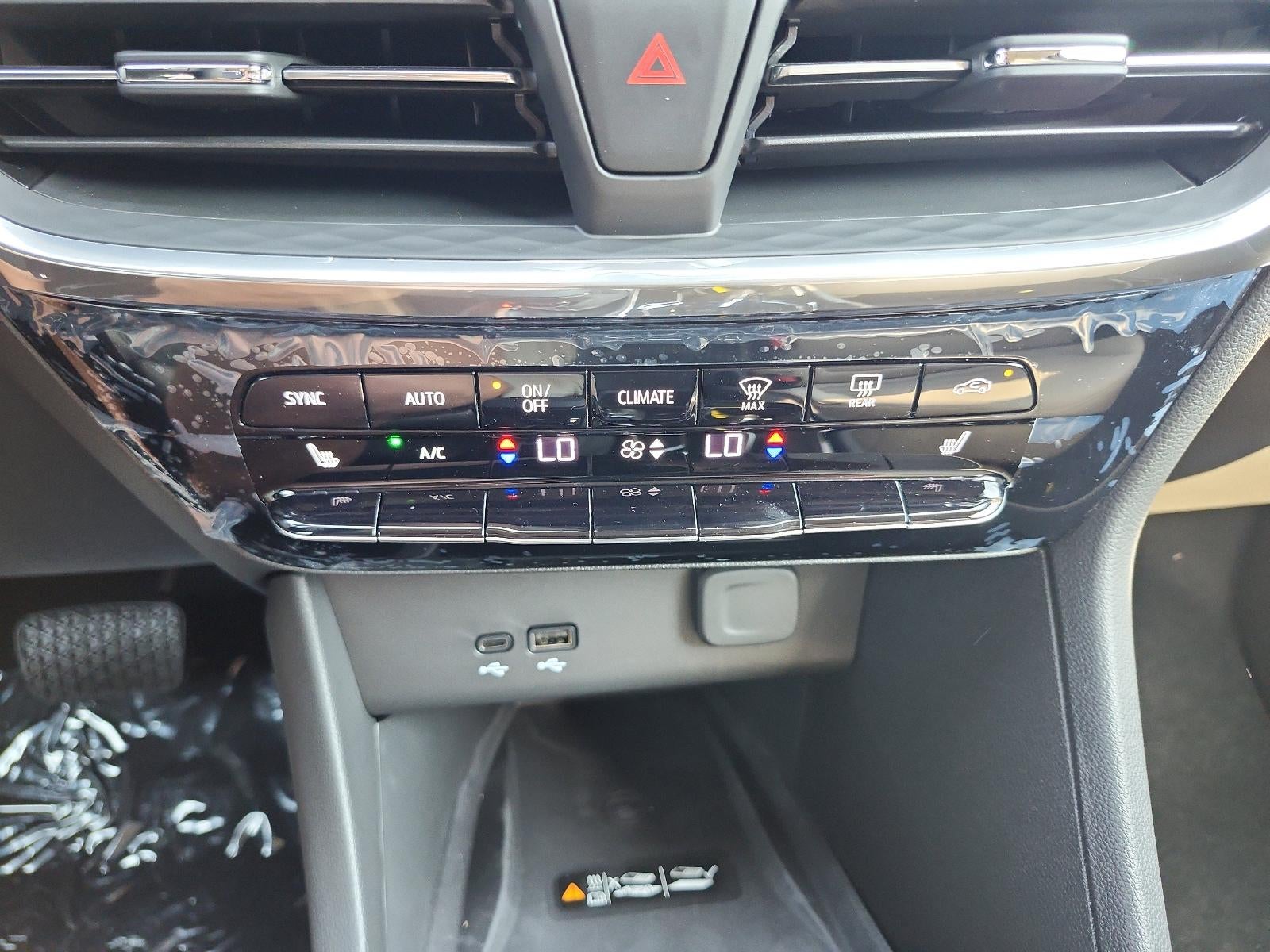 2026 Buick Encore GX Avenir FWD