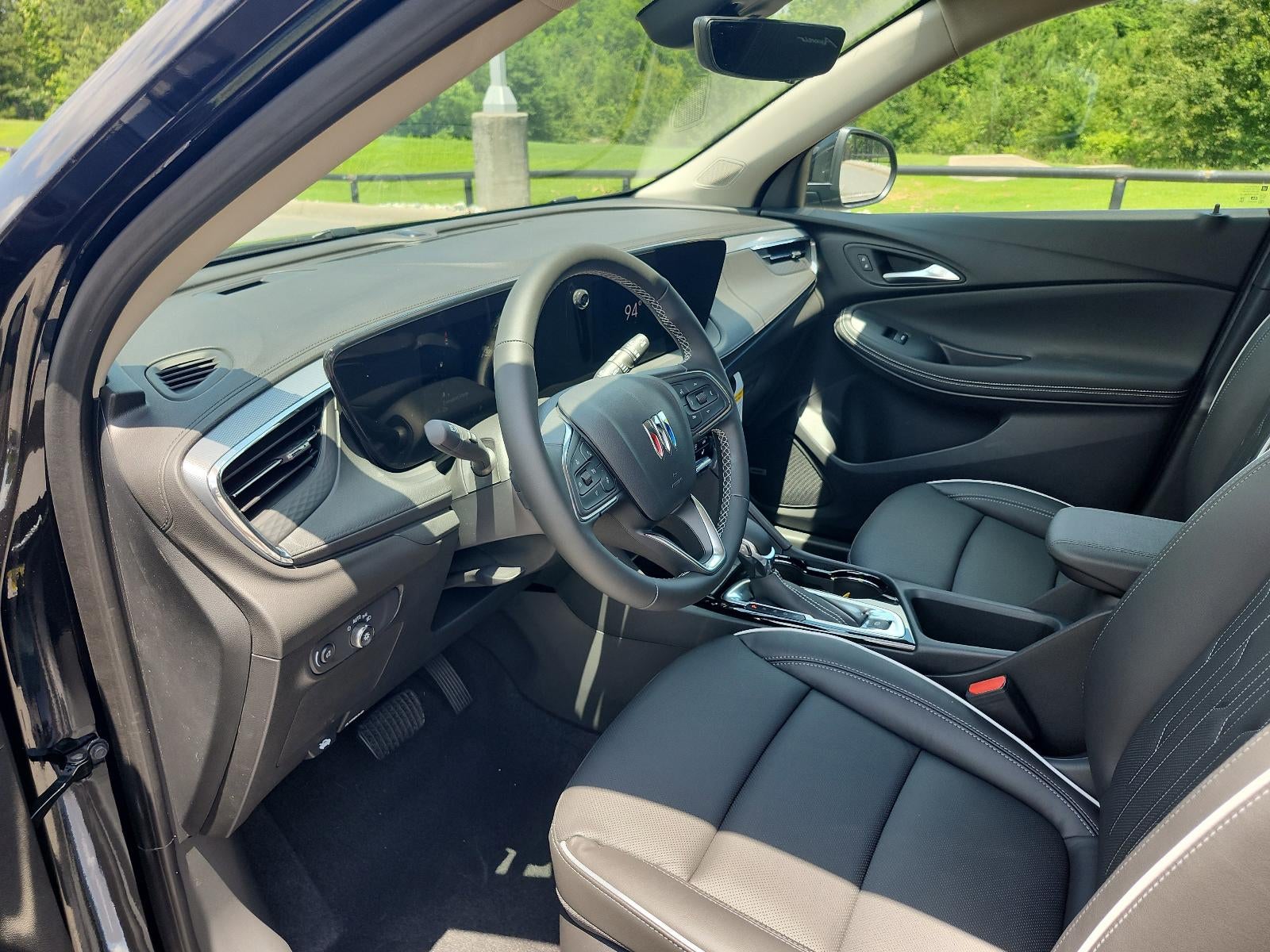 2026 Buick Encore GX Avenir FWD