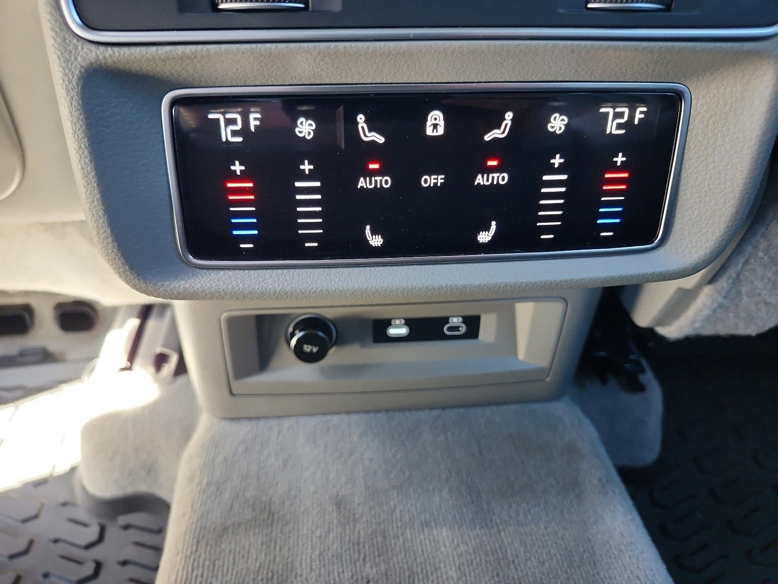 2023 Audi Q7 Premium Plus