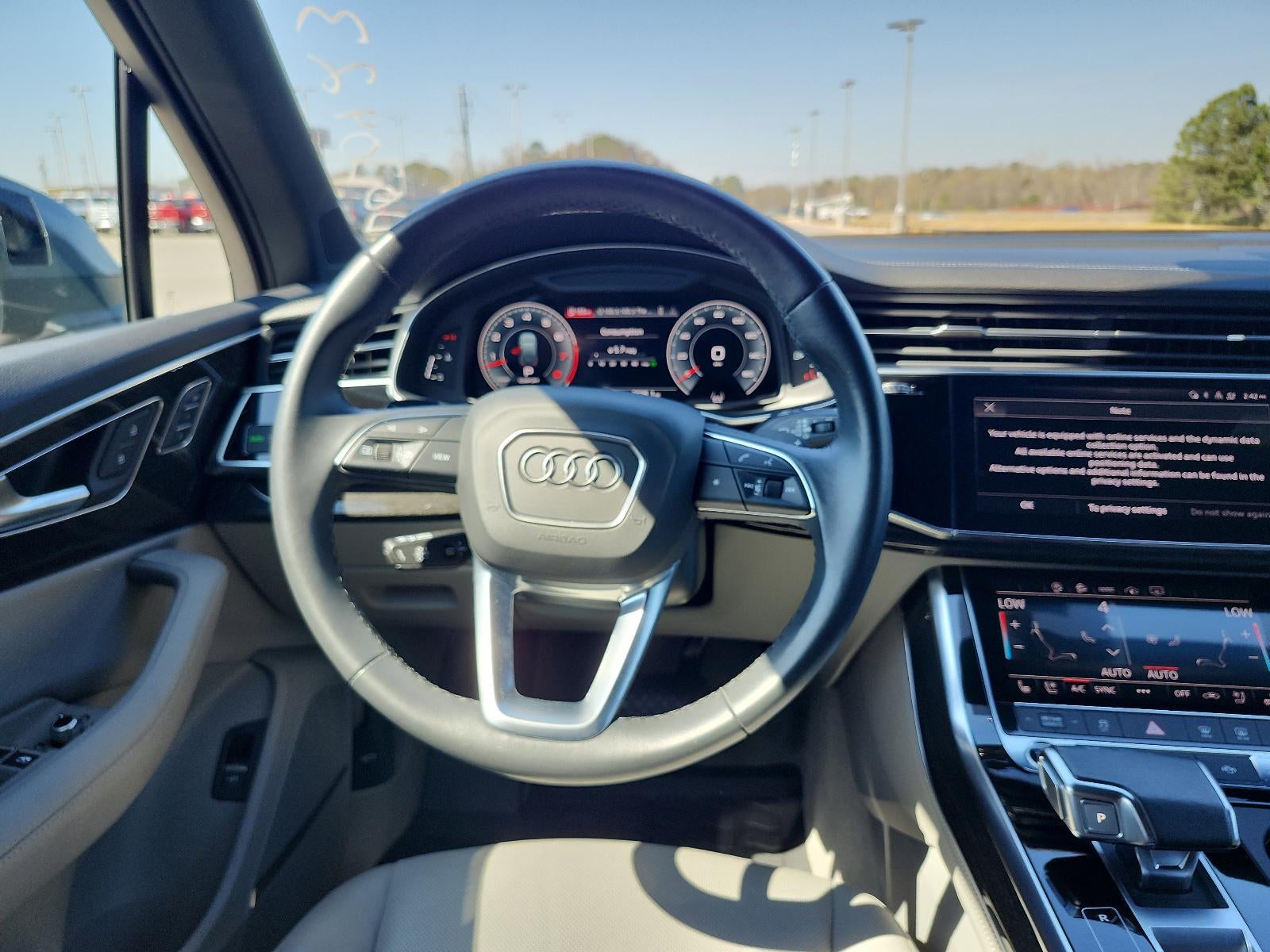 2023 Audi Q7 Premium Plus