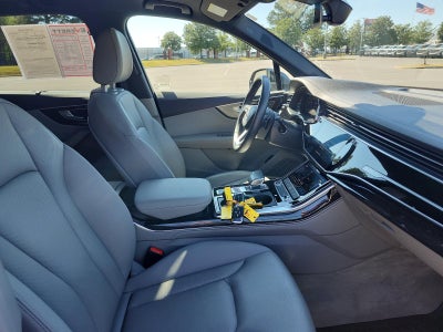 2023 Audi Q7 Premium Plus