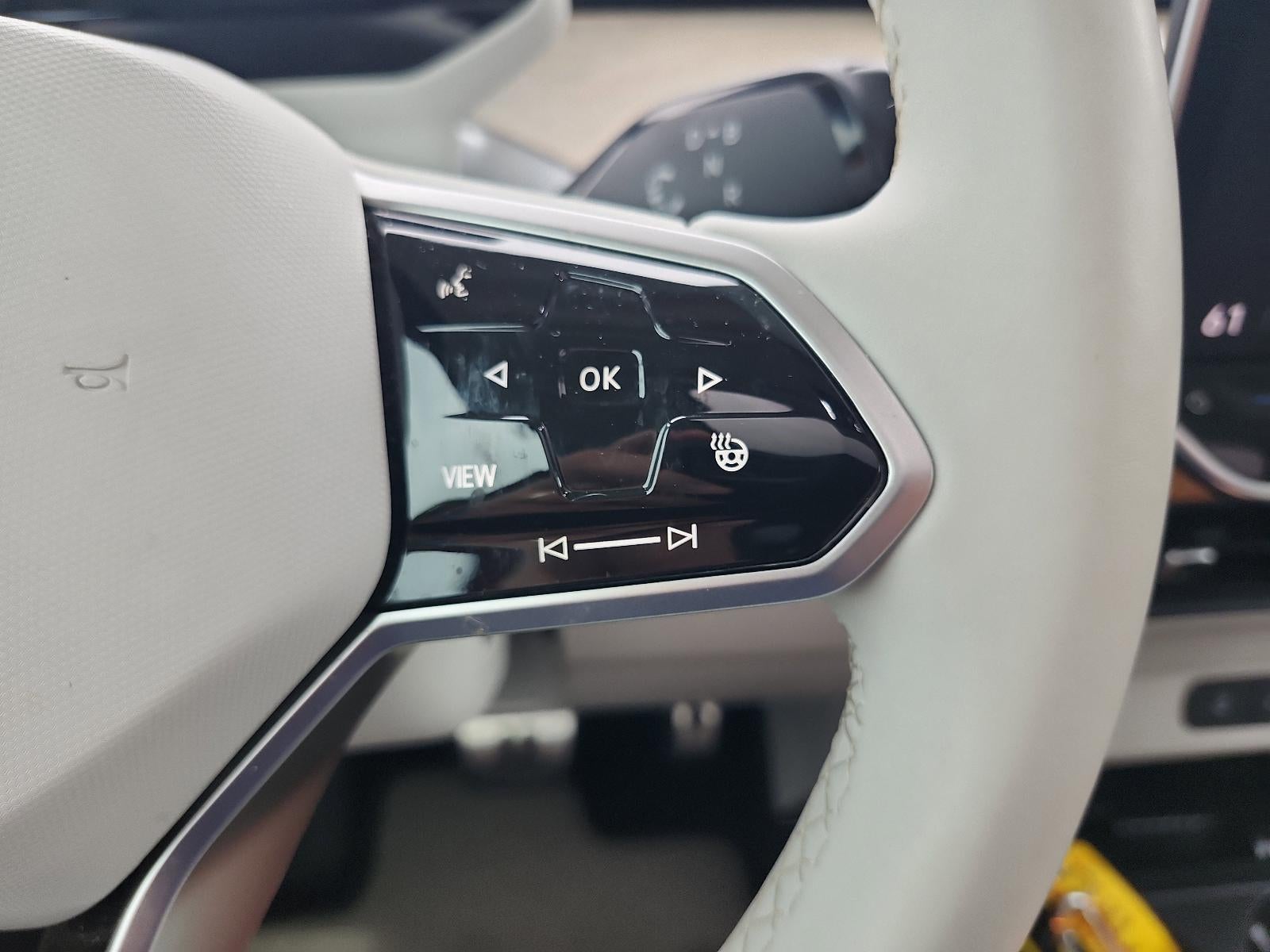 2025 Volkswagen ID. Buzz Pro S Plus